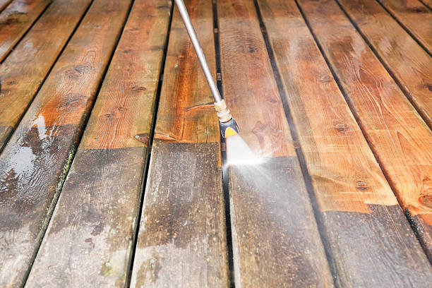 Best Roof Washing  in Crump, TN